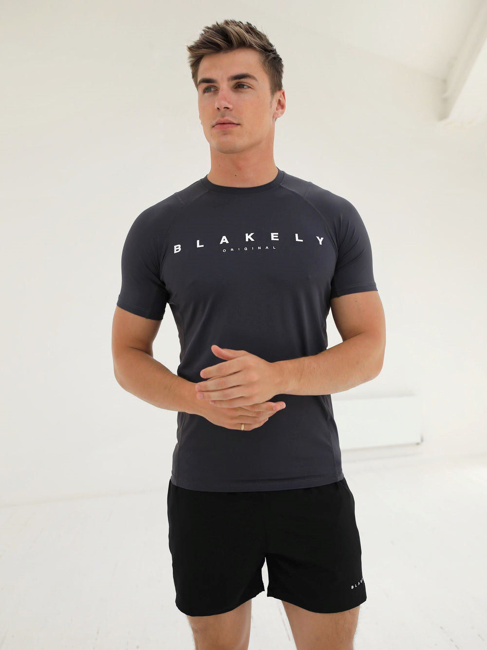 Blakely Apex Active T-Shirt Charcoal | 632874-ERX