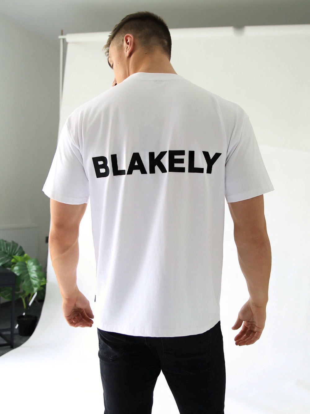 Blakely BLK Blackout Oversized T-Shirt Białe | 591847-ILV