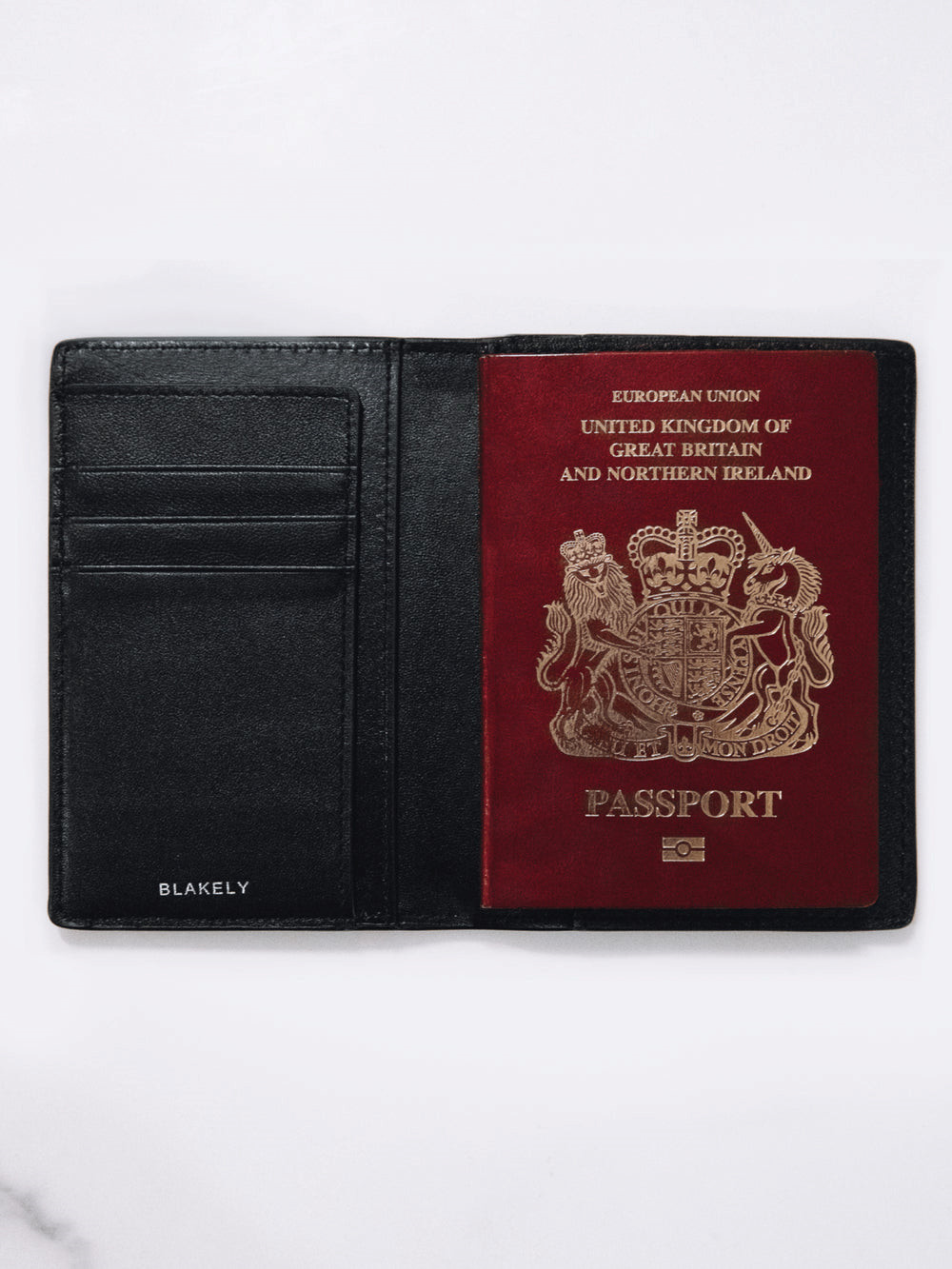 Blakely BLK Passport Holder Czarne | 069127-CHE