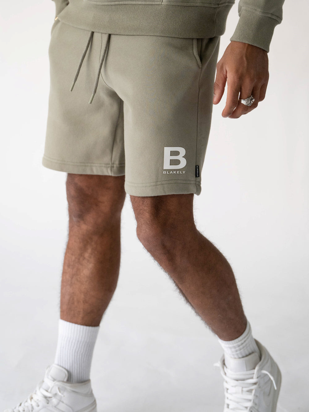 Blakely Blakely London Jogger Shorts Oliwkowe | 674035-TBQ