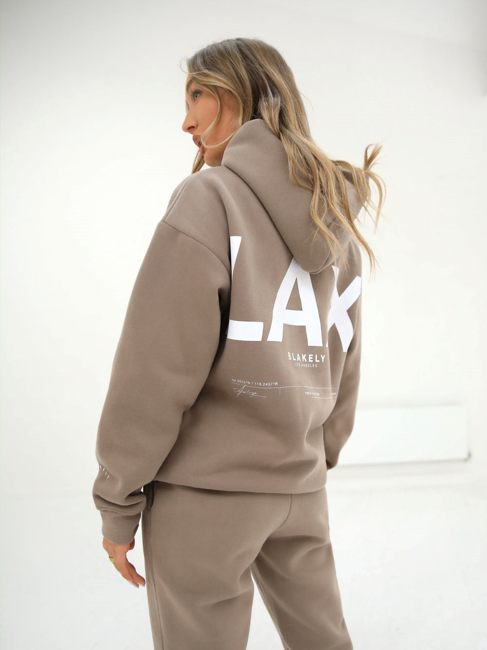 Blakely LAX Women's Oversized Hoodie Brązowe | 675308-FVY