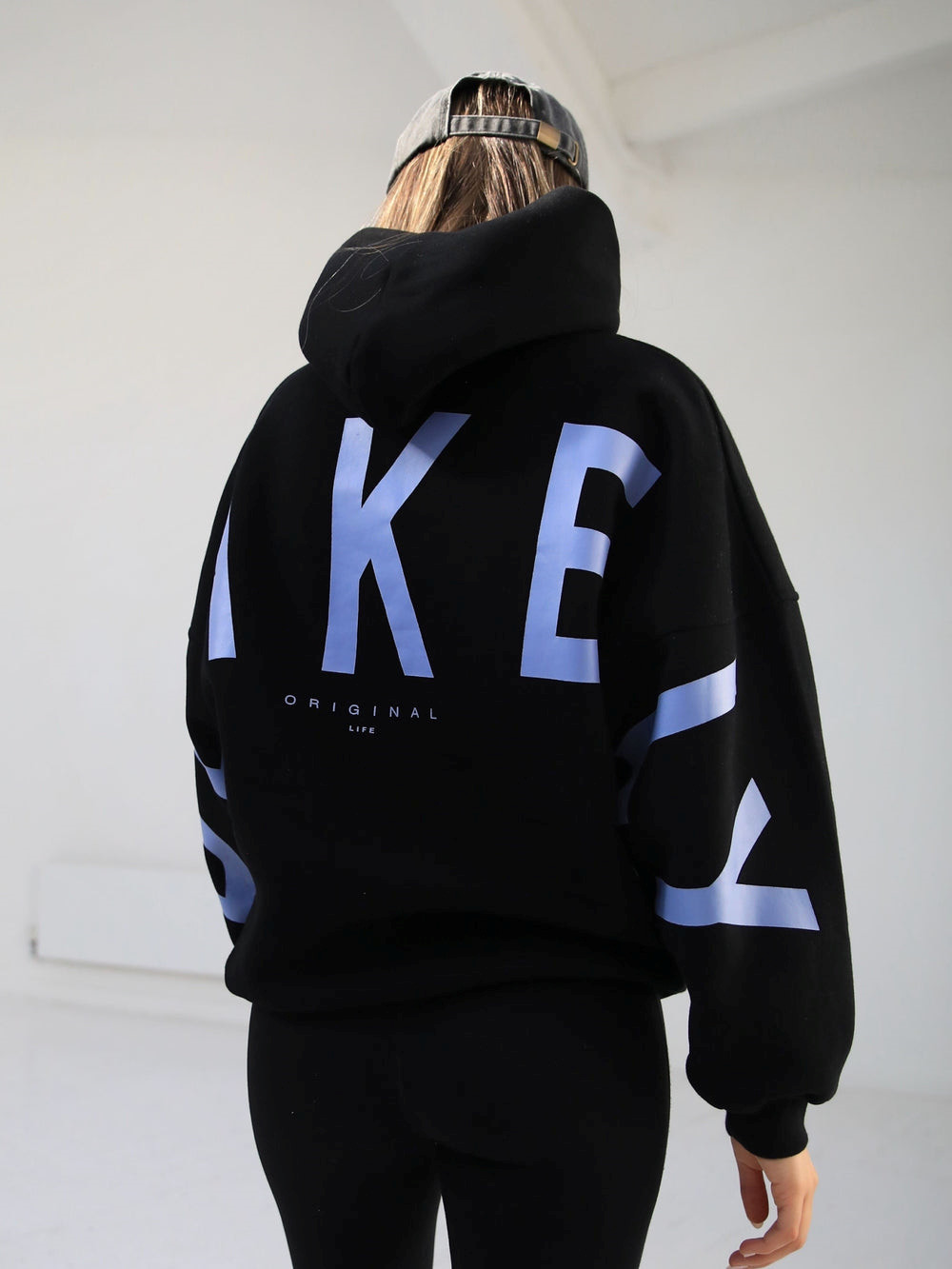 Blakely Members Isabel Oversized Hoodie Czarne Niebieskie | 854310-DZI