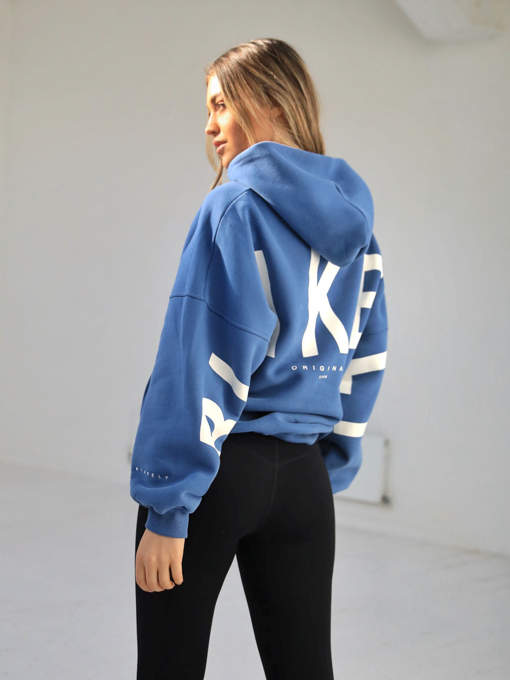 Blakely Members Isabel Oversized Hoodie Niebieskie | 284563-UKW