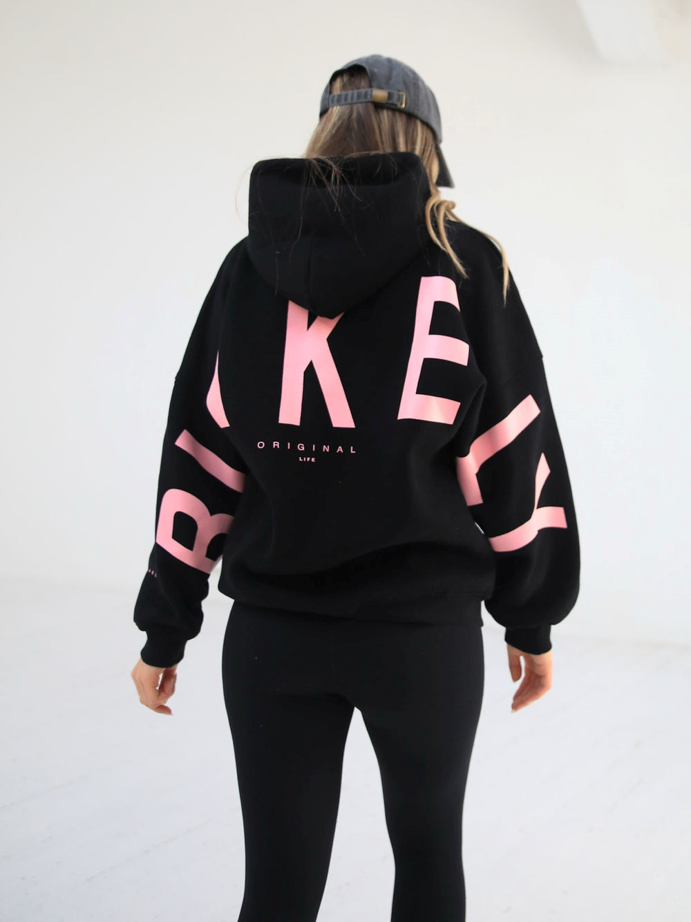 Blakely Members Isabel Oversized Hoodie Czarne Różowe | 251460-PQY