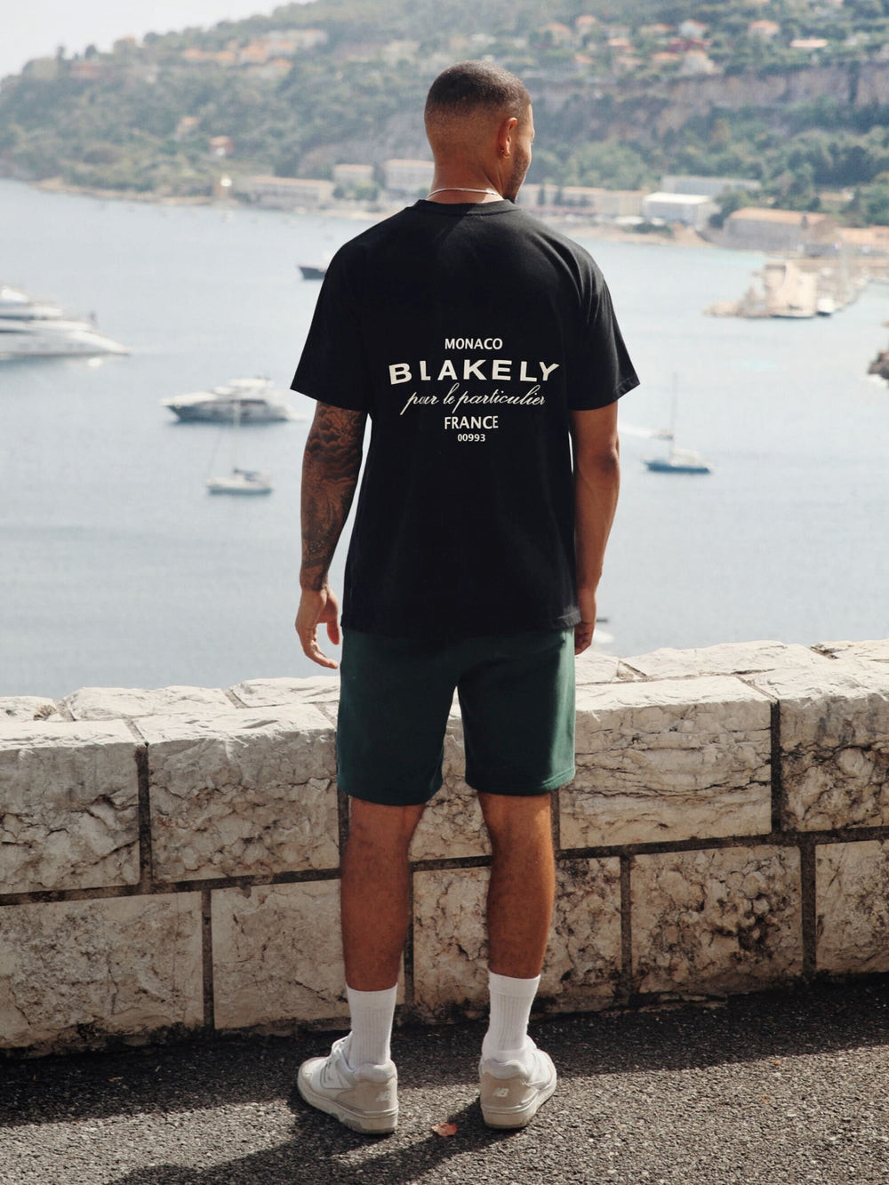 Blakely Monaco Relaxed T-Shirt Czarne | 316907-TUB